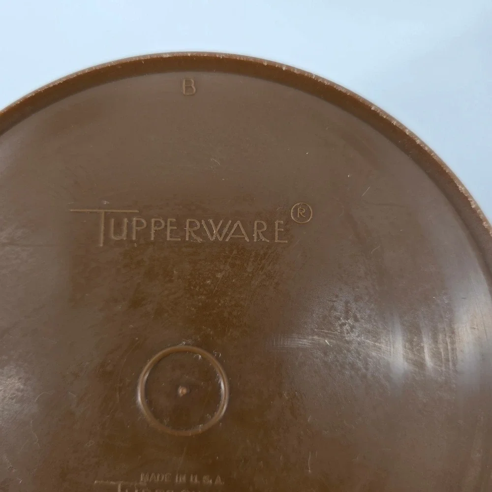 Tupperware Canister Set Vintage Tea Coffee Brown Small 2pc
